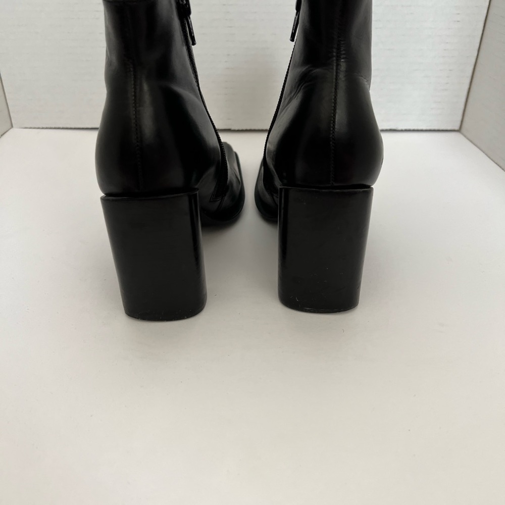 Leather ankle boots - Picture 4 of 7